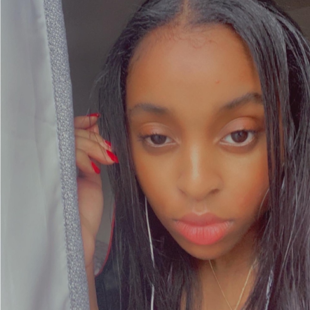 Meet your Posher, Jasé